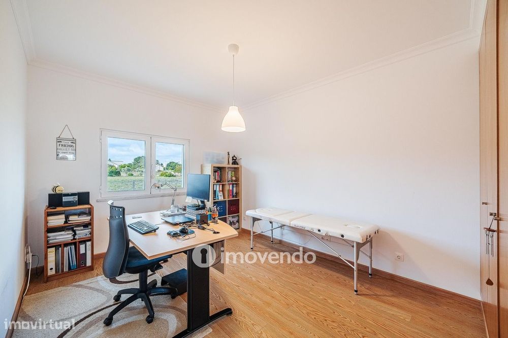 Moradia T4 incrível, com terreno de 4.200m², no Rebocho, Coruche