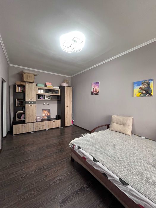 2 кімн. квартира для тих, хто цінує простір і спокій, Підпечери