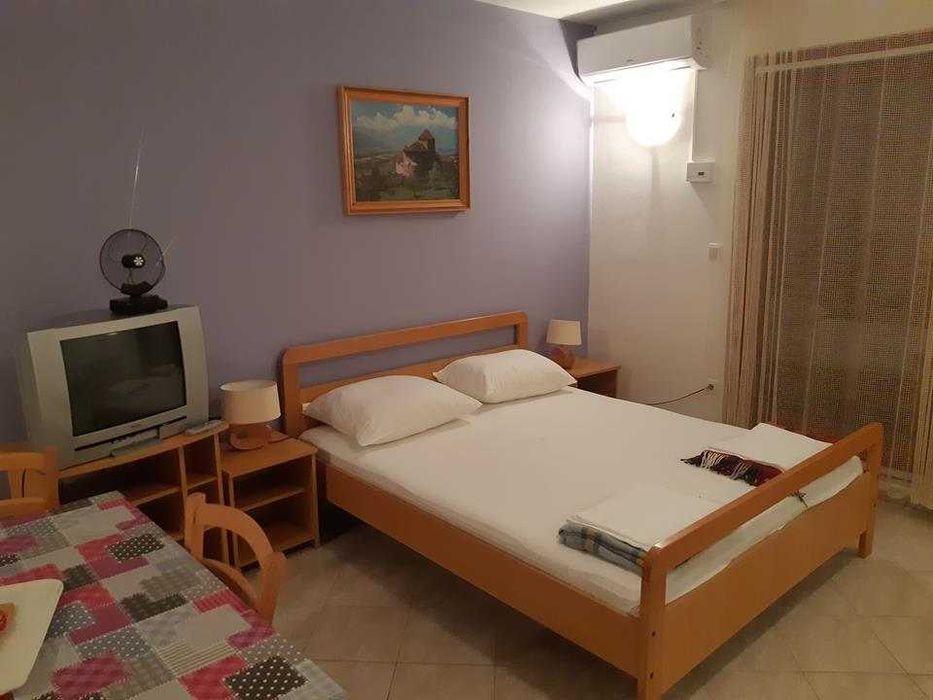 chorwacja apartamenty przy Rivierze Omiś