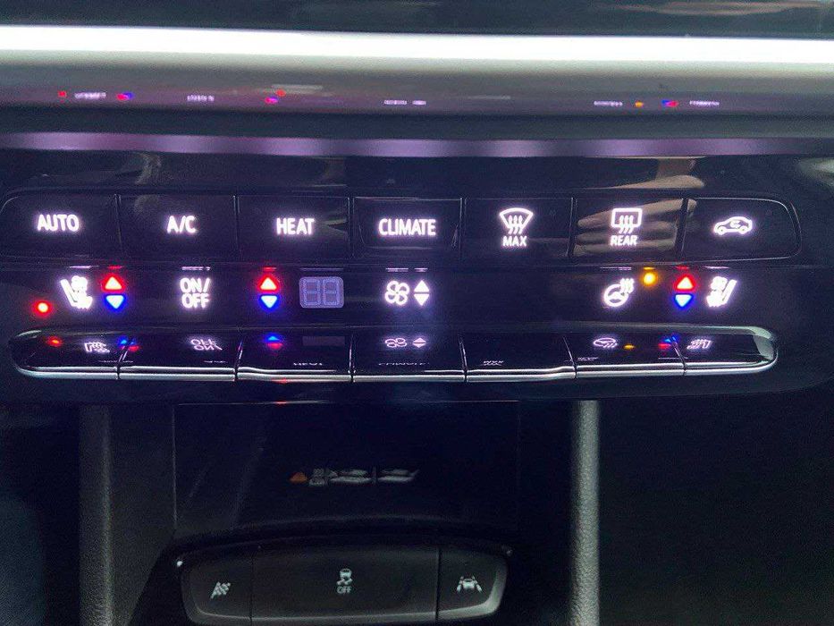 Chevrolet Bolt EUV Premier 2022 Black Шеврале Болт ЕЮВ компле Примьер