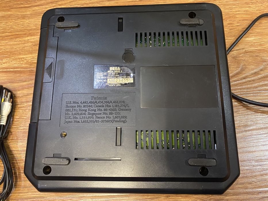 Sega Mega Drive Оригинальная японская приставка