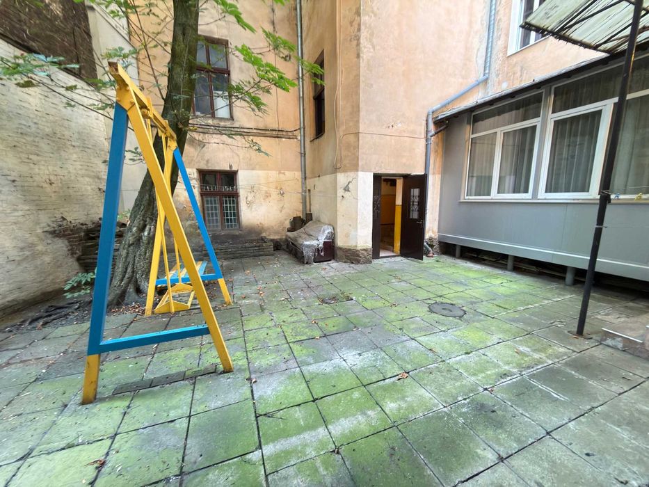 Оренда 1 кім. квартири, вул. Новаківського (біля Університету Франка)