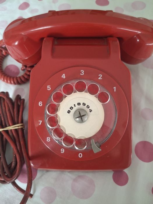 Telefone antigo em óptimo estado