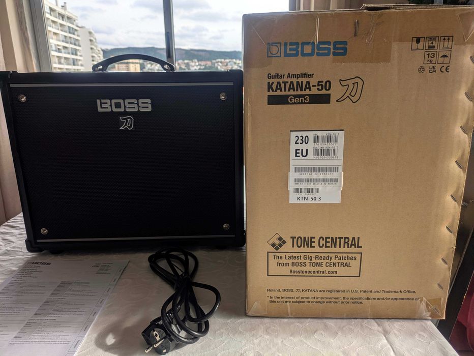 Boss Katana 50 Gen3-Novo modelo- 2h de uso) – Fatura/Garantia 3A