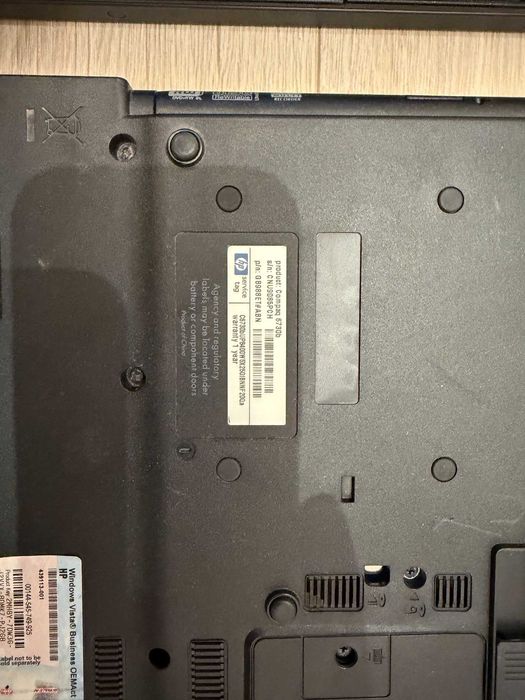 Stare laptopy 11 szt do naprawy (nie działające)
