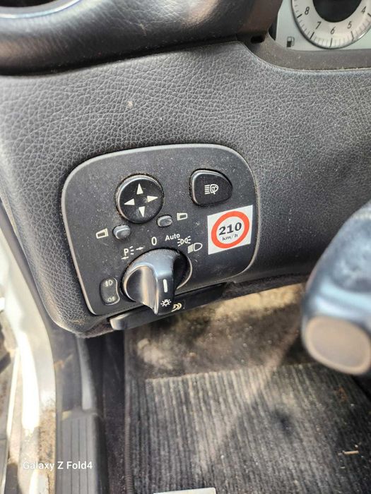 Maska W209 Lift CLK 775