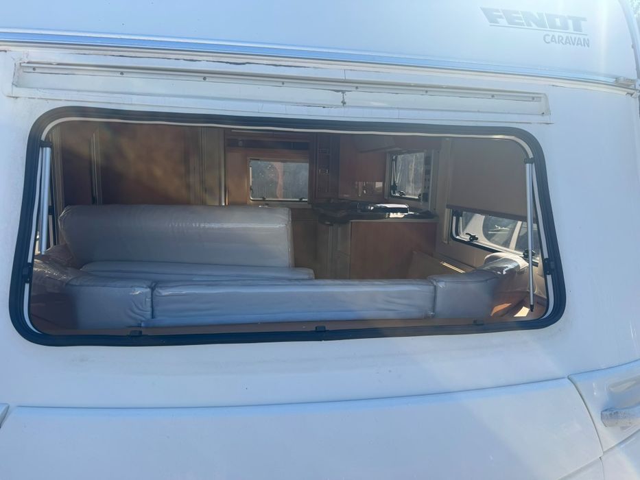 Reparação acrílicos /janelas caravana /autocaravana