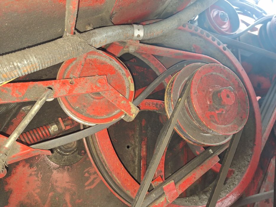 Комбайн Massey Ferguson 20 XP