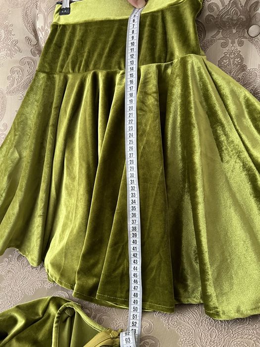 Бейсік,сукня для бальних танців 140 см