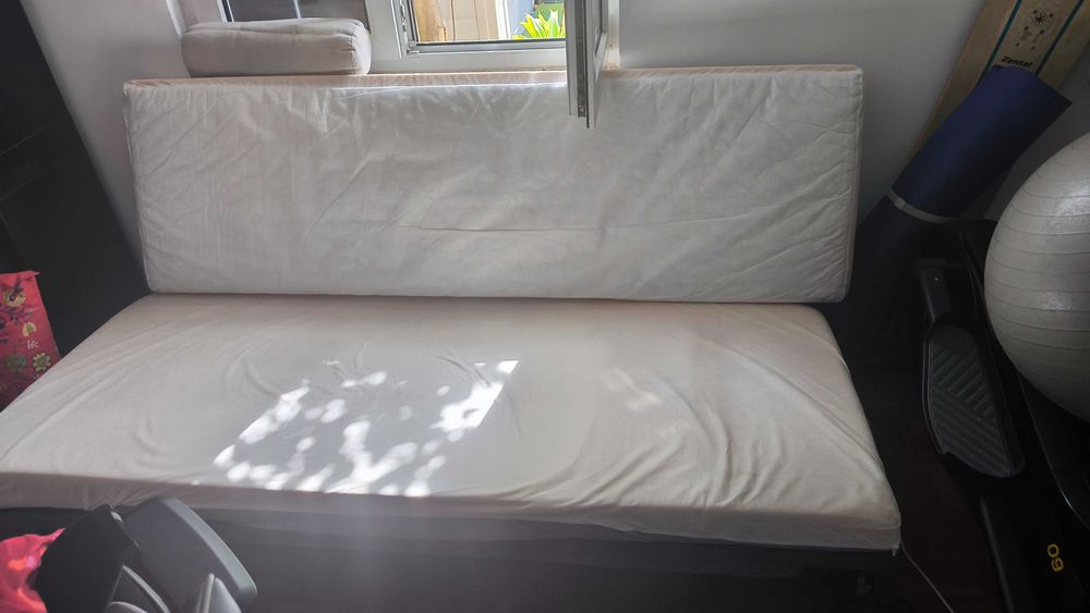Sofá Cama IKEA Bäckaby