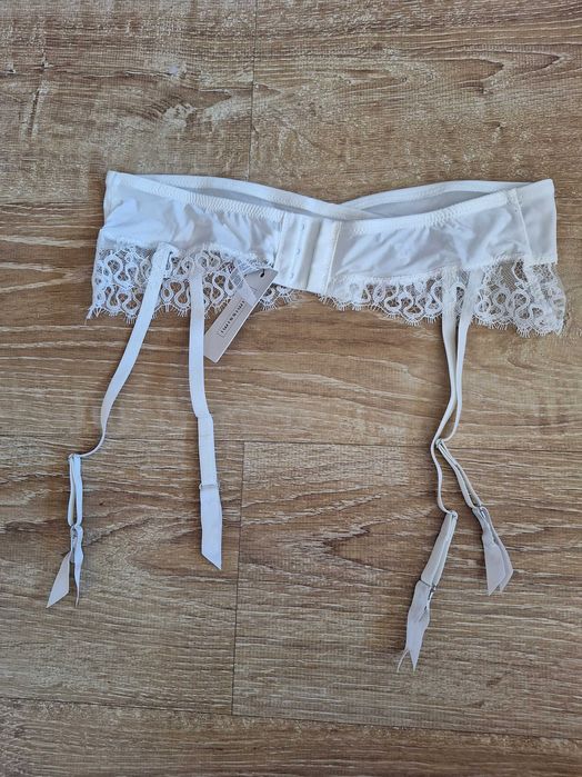 Nowy pas do pończoch, podwiązki Intimissimi ślub wesele