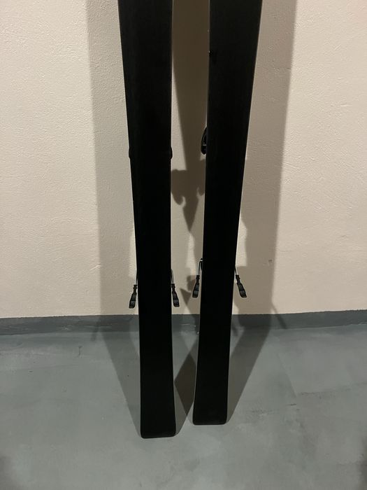 Narty Volkl Decon 79 - 163 cm