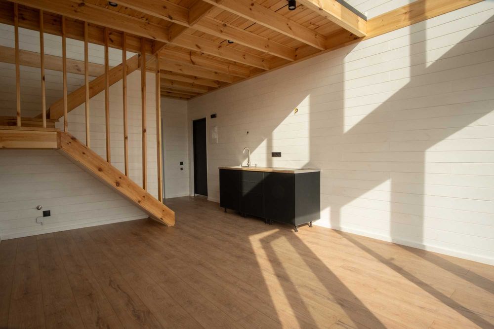 Новий скандинавський будинок на 2 спальні з другим світлом