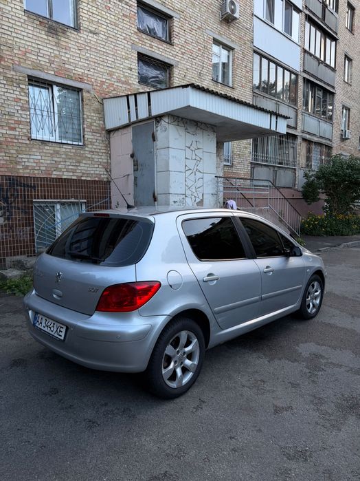 Продам Peugeot 207 2006 2.0