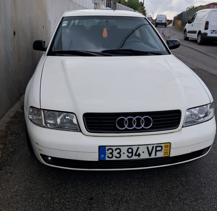 Audi a4  avant 1999