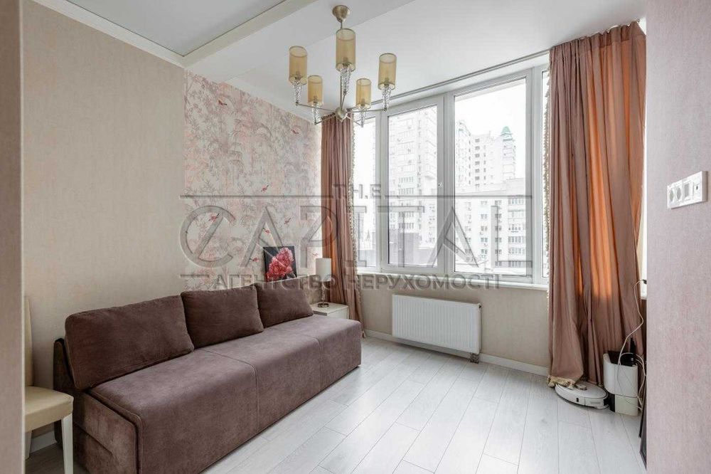 Продаж квартири в ЖК Престиж Холл, вул. Василя Тютюнника, Печерськ