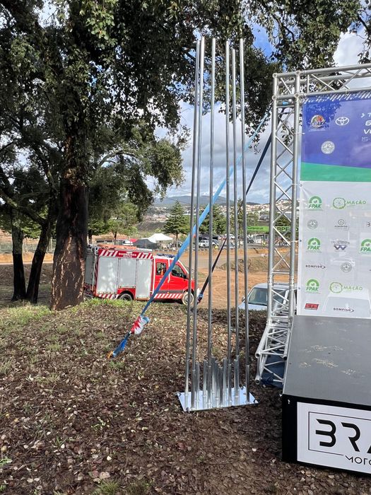 Suporte de Bandeiras para eventos