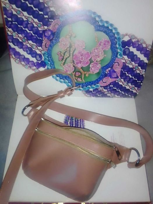 Сумка-бананка Voila