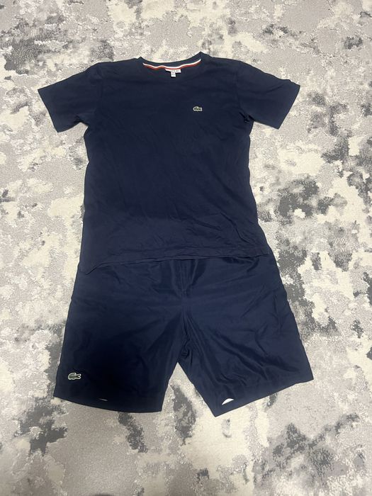 Продам оригінальні шорти і футболку lacoste