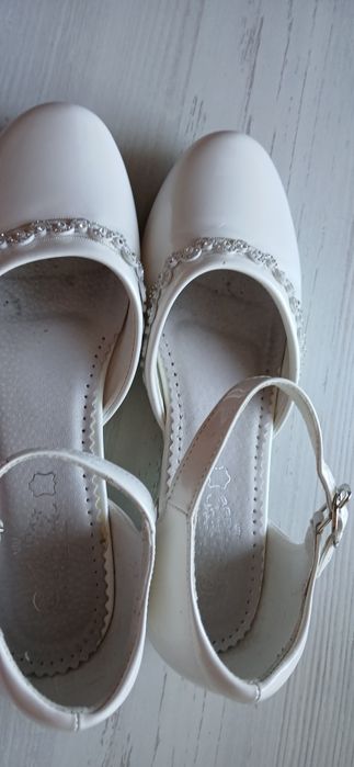 Buty komunijne roz.38
