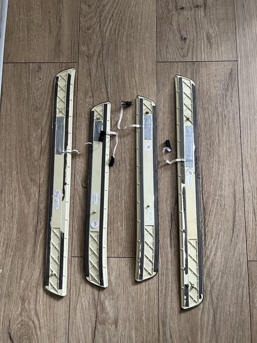 Listwy progowe nakładki Mercedes S W222 Long podświetlane