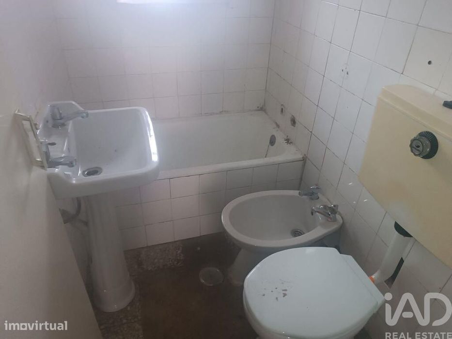 Casa / Villa T4 em Mogadouro, Valverde, Vale de Porco e Vilar de Rei d