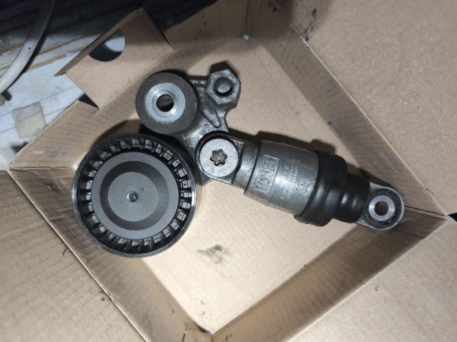 Механизм натяжения ремня генератора СХ-5,2015,2.5 бензин