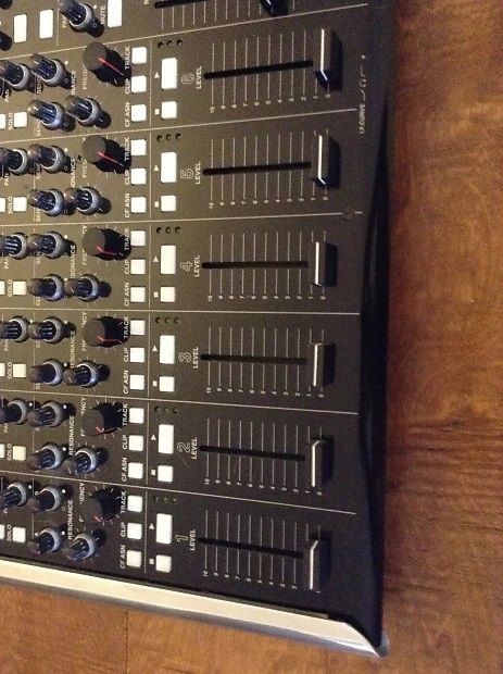 Vestax VCM-600 controlador [[Audio_MIDI]] _ Plug-n-Play