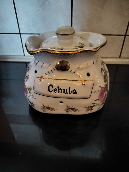 POJEMNIK na cebulę różyczka Chodzież