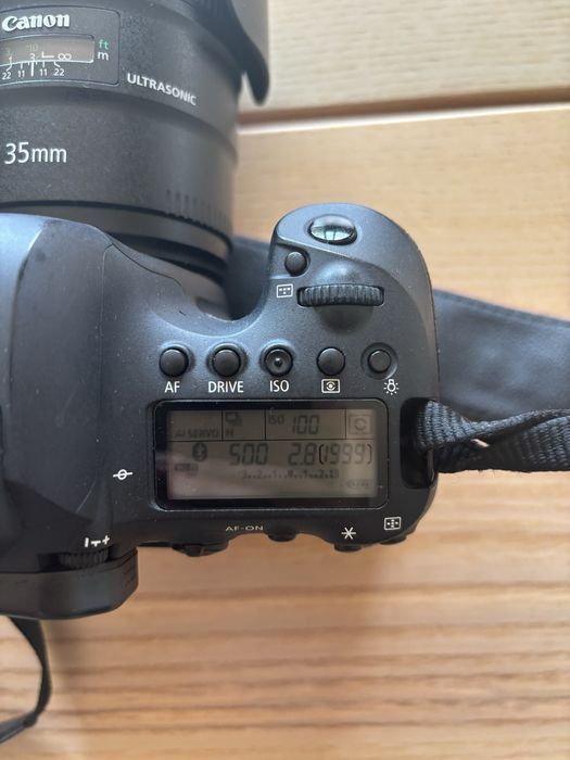 Canon EOS 6D Mark II – Corpo em excelente estado