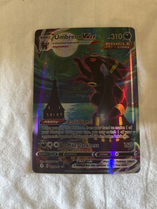 Carta rara pokemon