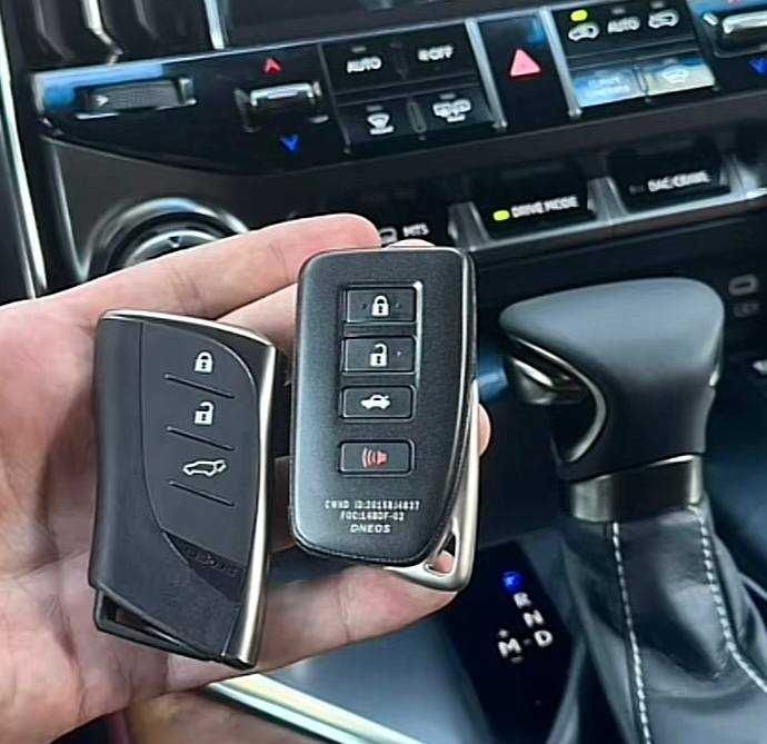 Ключ Toyota Програмування автоключів