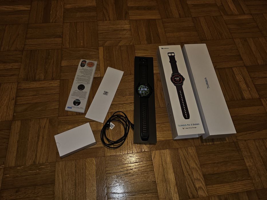TicWatch Pro 5 Enduro