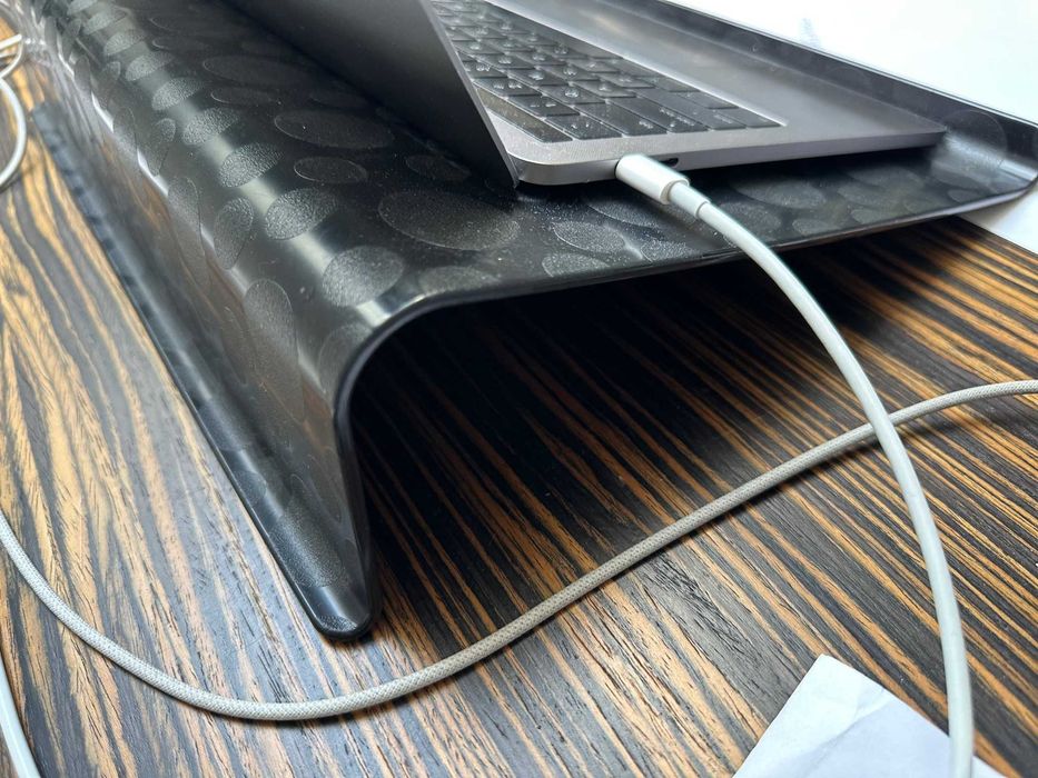 Podstawka do laptopa