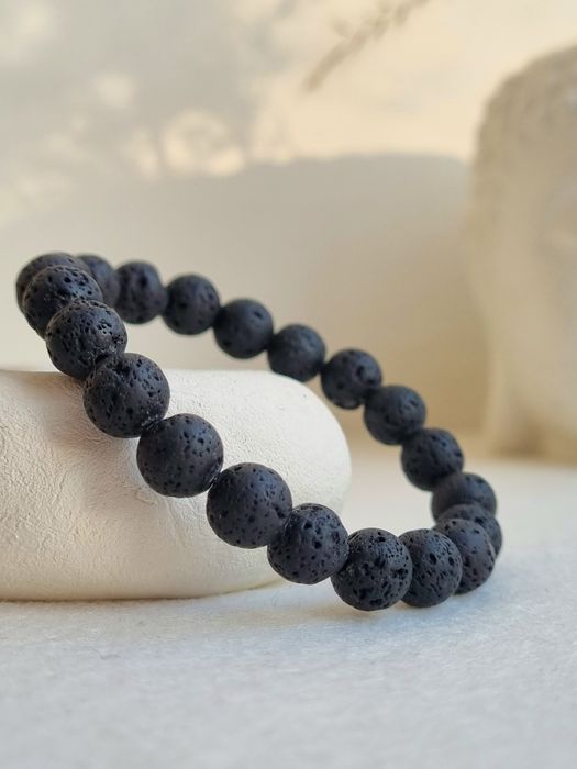 Лава (вулканічний камінь). Браслет. Натуральні мінерали/каміння