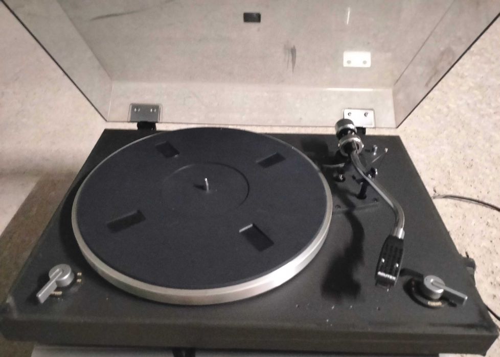 Gira-discos: Dual, Visonik, Telefunken, Universum, Onkyo, etc.