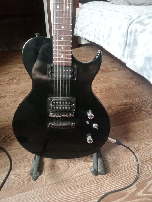 Електрогітара les paul sx