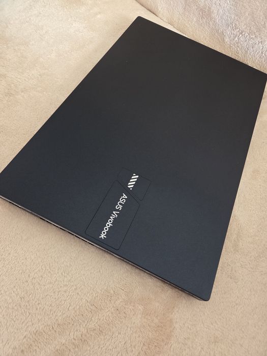 ASUS Vivobook 15 | Ryzen 5 7530U | 16GB RAM | 512GB SSD | Windows 11 | Karton