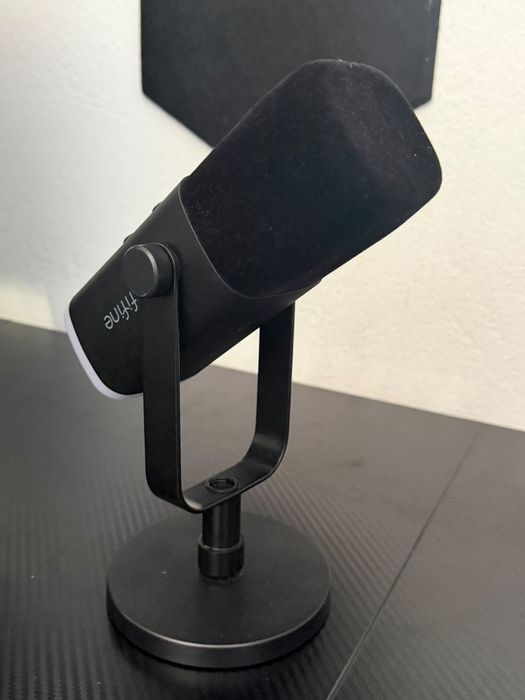Finefine AM8 Streaming Recording Microphone Black