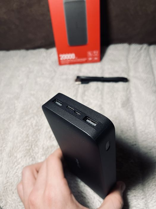 Redmi Power Bank Fast Charge 20000mAh 18W із зарядним кабелем, новий