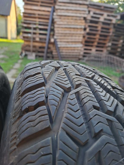 2 sztuki Kormoran 195/65/15 bieżnik ok 8mm