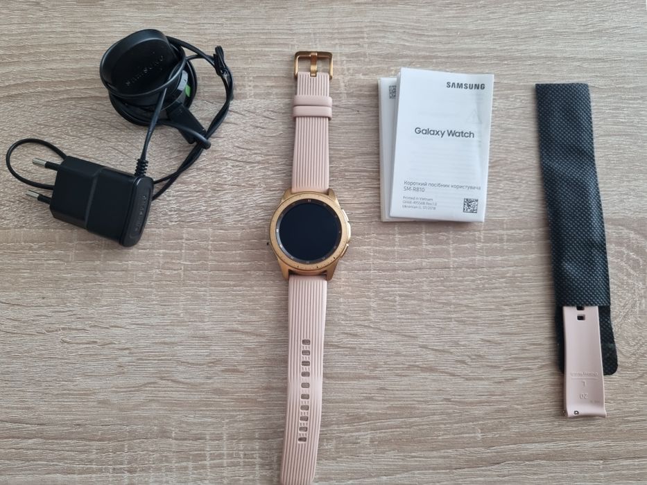 Смарт годинник Samsung Watch 42 mm
