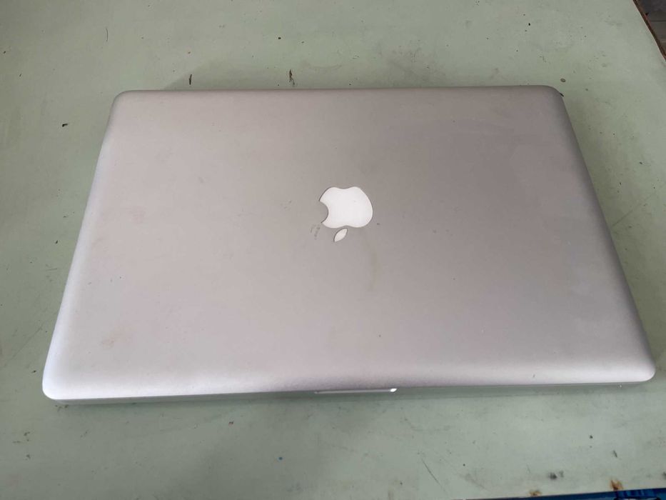 Macbook pro 15'' late 2010
