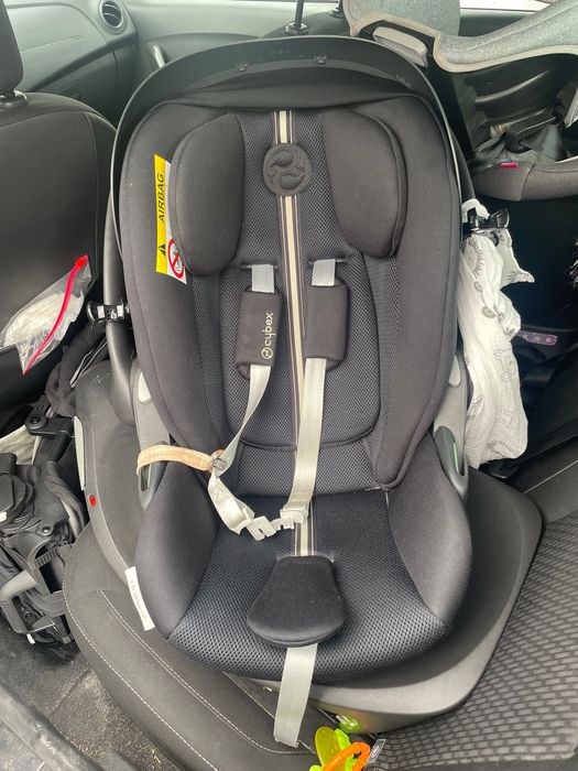 Ovo e isofix cybex gold preto negociavel!
