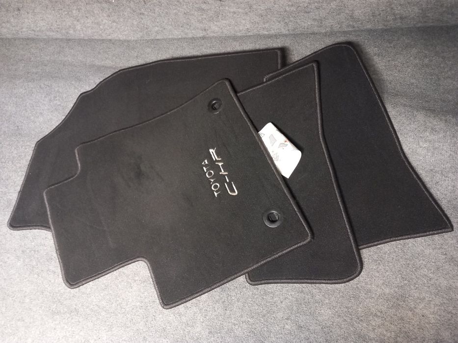 Toyota Chr I Dywaniki welurowe Nowe