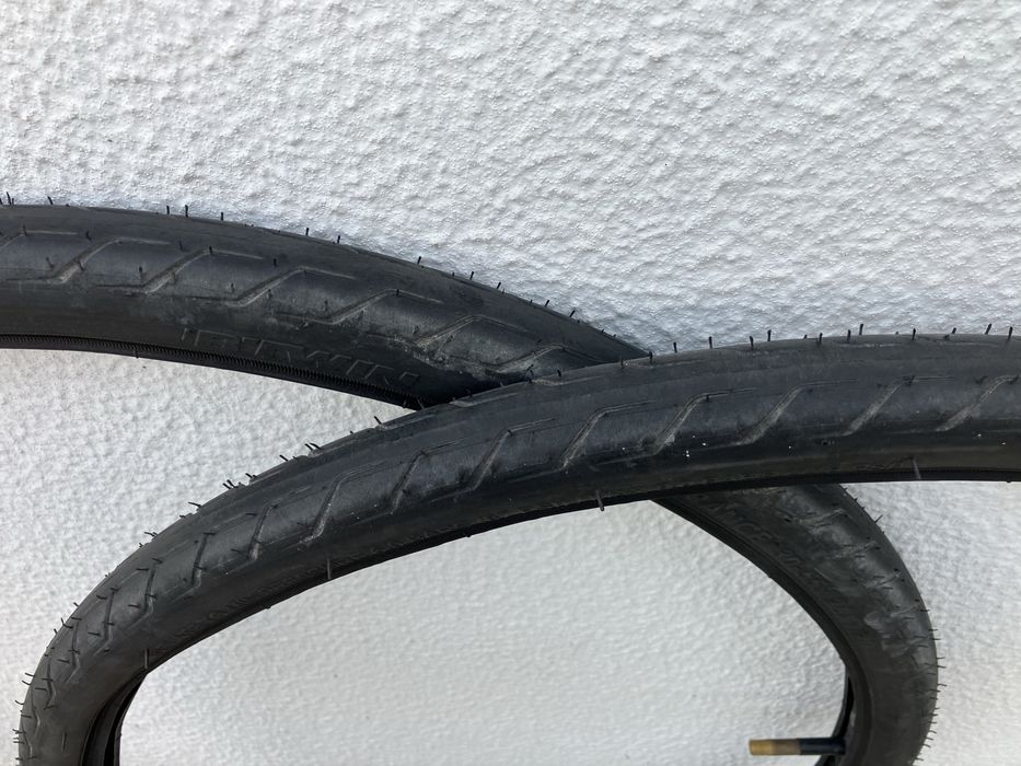 Pneus bicicleta estrada