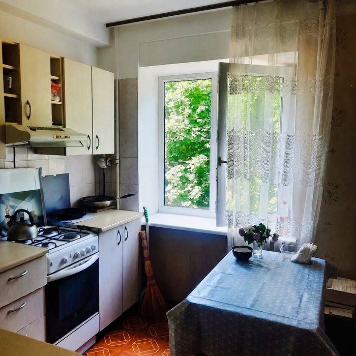Собственник!  3к квартира, Берестейский просп. 21 (метро КПИ). 3/9 этаж
