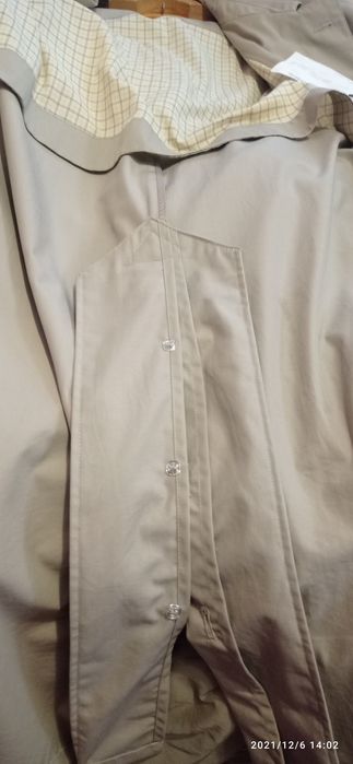 Плащ Bugatti,тренч бежевий 62 р