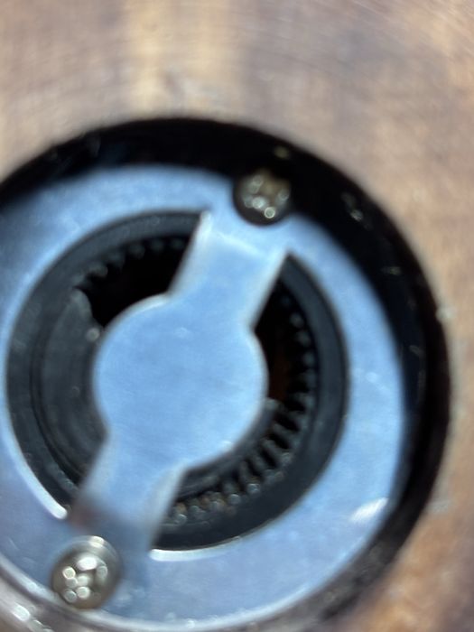 Młynek do pieprzu .