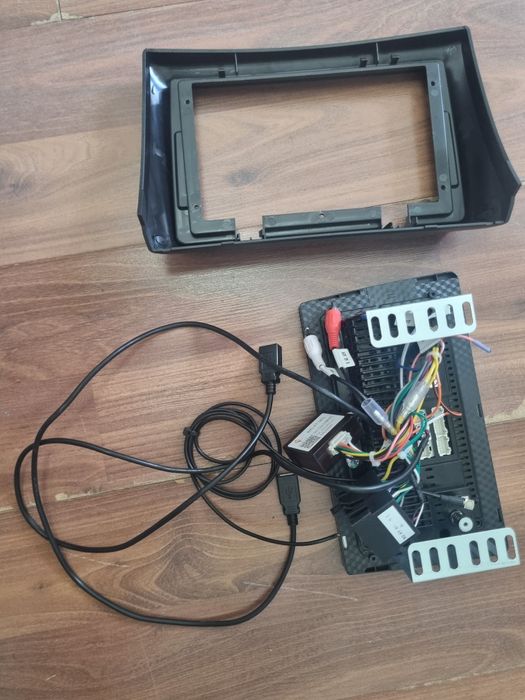 Radio Android 2 DIN 9" Carplay semi novo